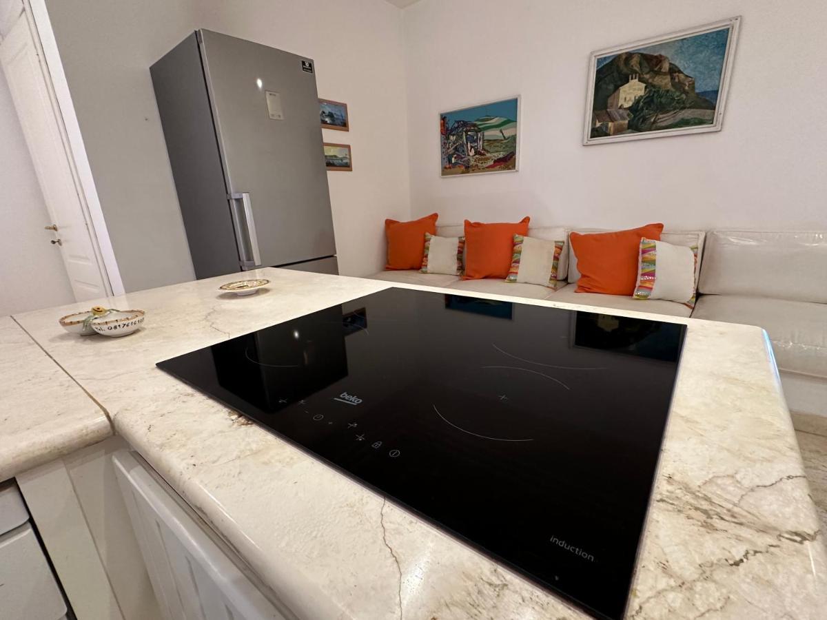 Pf Luxury Apartment Petrarca Posillipo Capri View - My Place Наполи Екстериор снимка