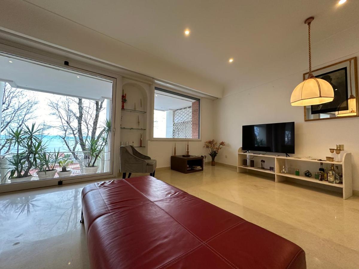 Pf Luxury Apartment Petrarca Posillipo Capri View - My Place Наполи Екстериор снимка